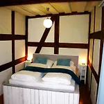 Boutique Little Venezia 3*