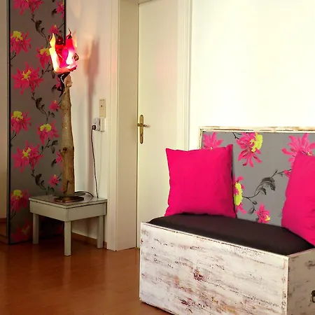 Boutique Little Venezia Hotell