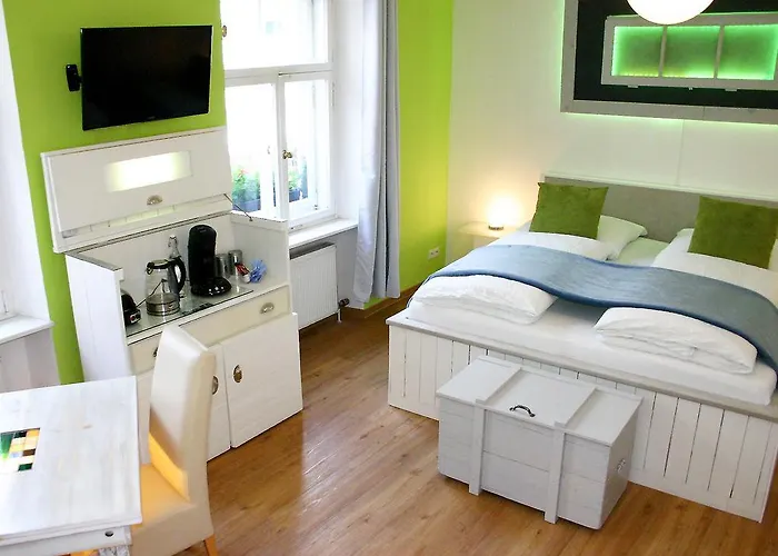 Hotel Boutique Little Venezia 3*