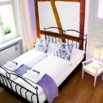 מלון Boutique Little Venezia באמברג