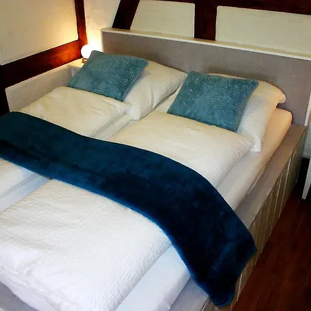 Boutique Little Venezia Hotel 3*